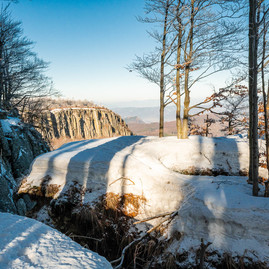 Zväčšiť fotografiu - V lesoch nad cigľom pochodovala vyše dve tisícka turistov - TSK_Pochod Cigeľ_mini-39